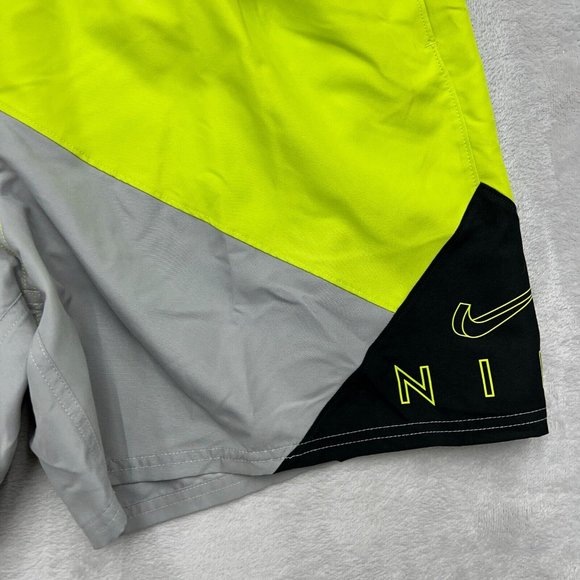 Nike Shorts Mens 2XL Green Gray Volley Swim 7" Inseam Lined NESSC469-001 - Picture 2 of 3